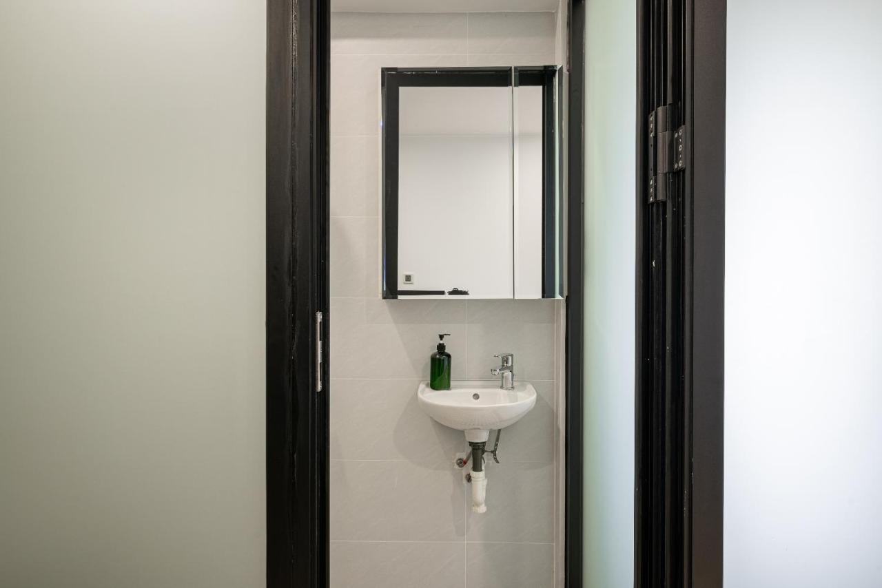 Cozrum Homes - Kena House Hô Chi Minh-Ville Extérieur photo